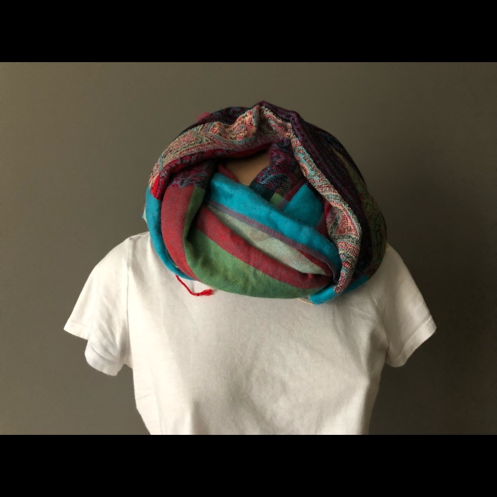 Multi Colored Scarf - Picture 4 of 7